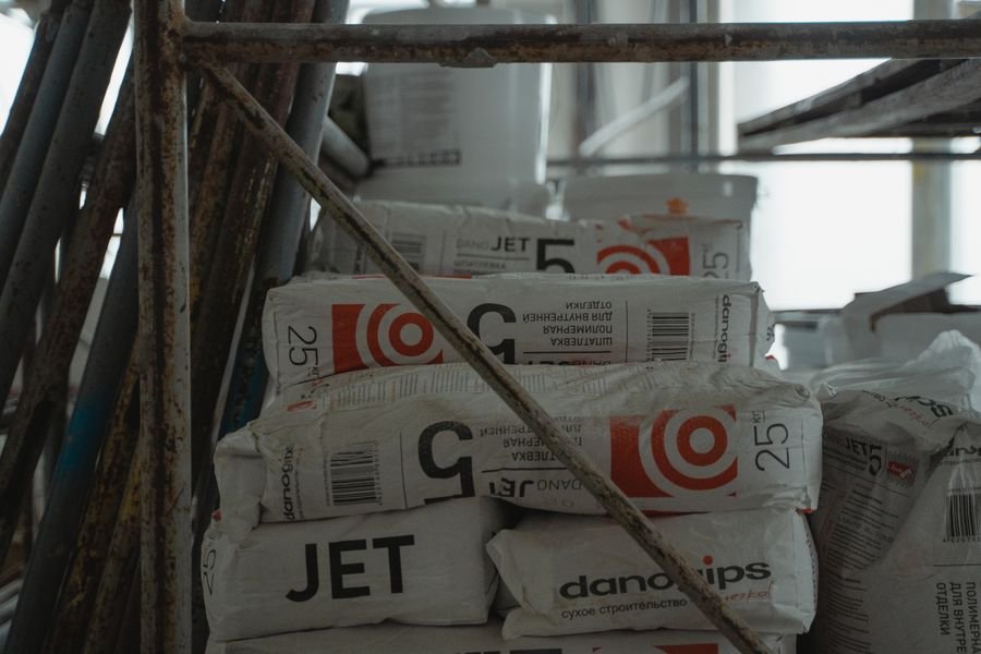 Materiales, insumos y acabados para construcción